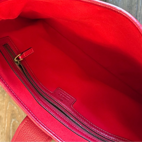 Stunning Gucci Aphrodite Medium Bag in Hard to Find Red - Picture 12 of 12